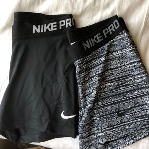 NIKE small spandex!